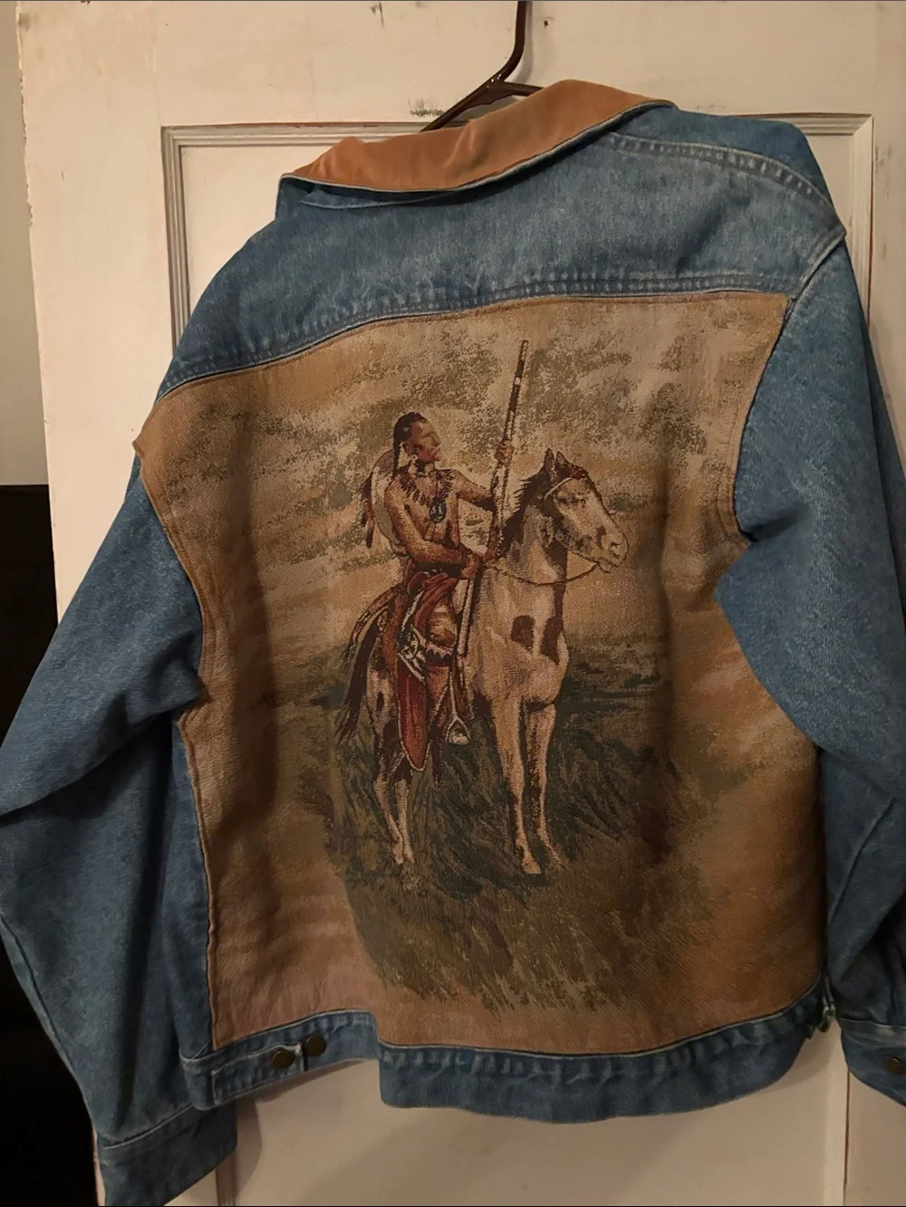 Wrangler Blue Denim Jacket with Lovely detailed fabric portrait on the back